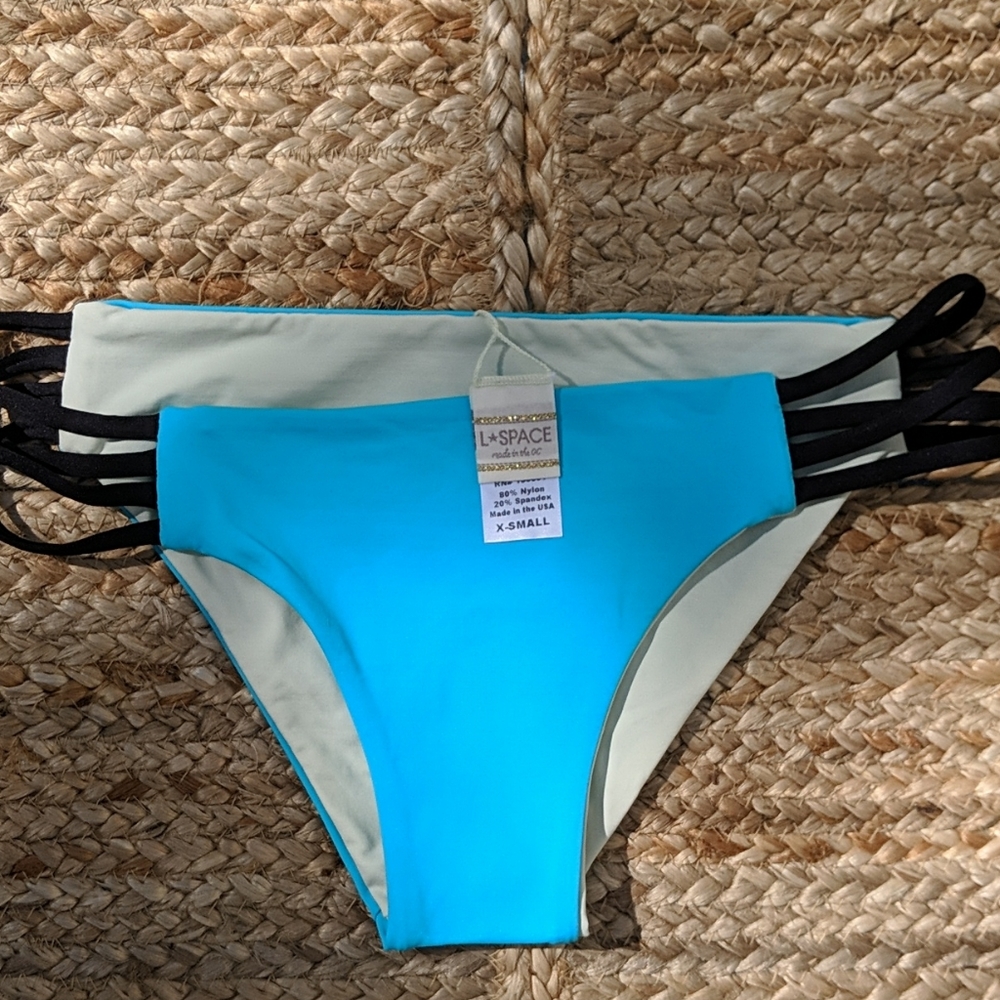 l*space Bikini bottoms